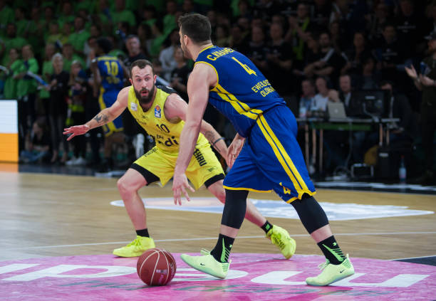 领跑全队 领跑全队