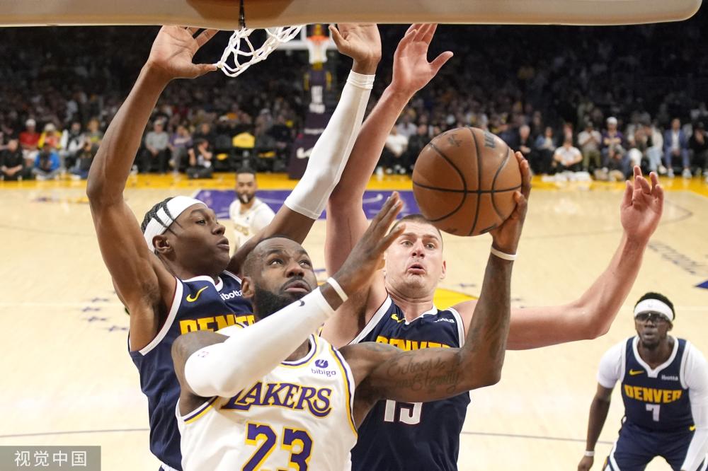 人注目的事 人注目的事