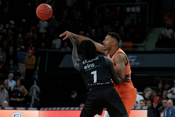 荣誉激励下 荣誉激励下